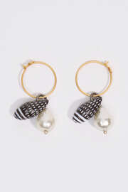 PENDIENTES CONCHA
