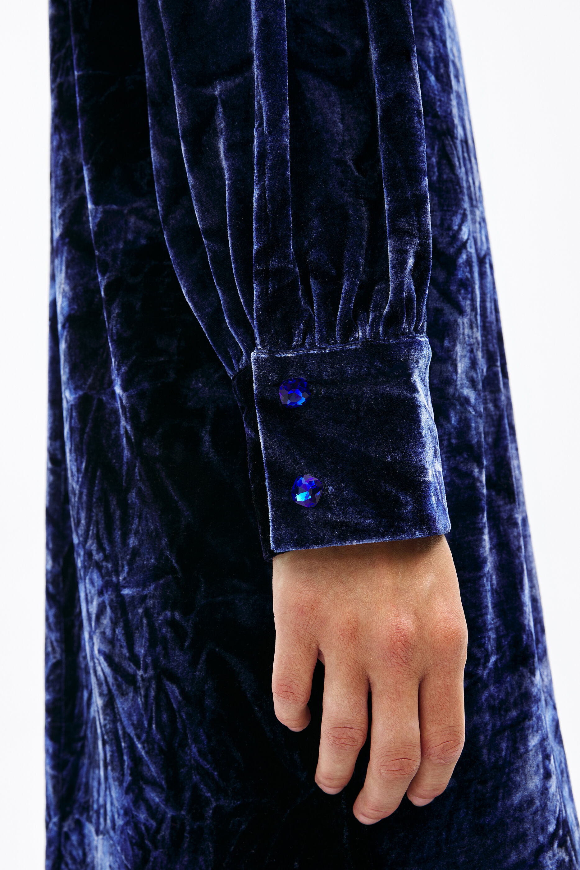 Vestidos de terciopelo de Bimba y Lola o Kling que lucirás este otoño -  Zeleb.us