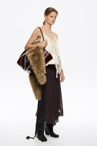 Falda fluida encajes marr&oacute;n oscuro