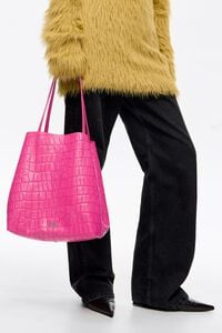 Bolso shopper grande piel grabado cocodrilo fucsia