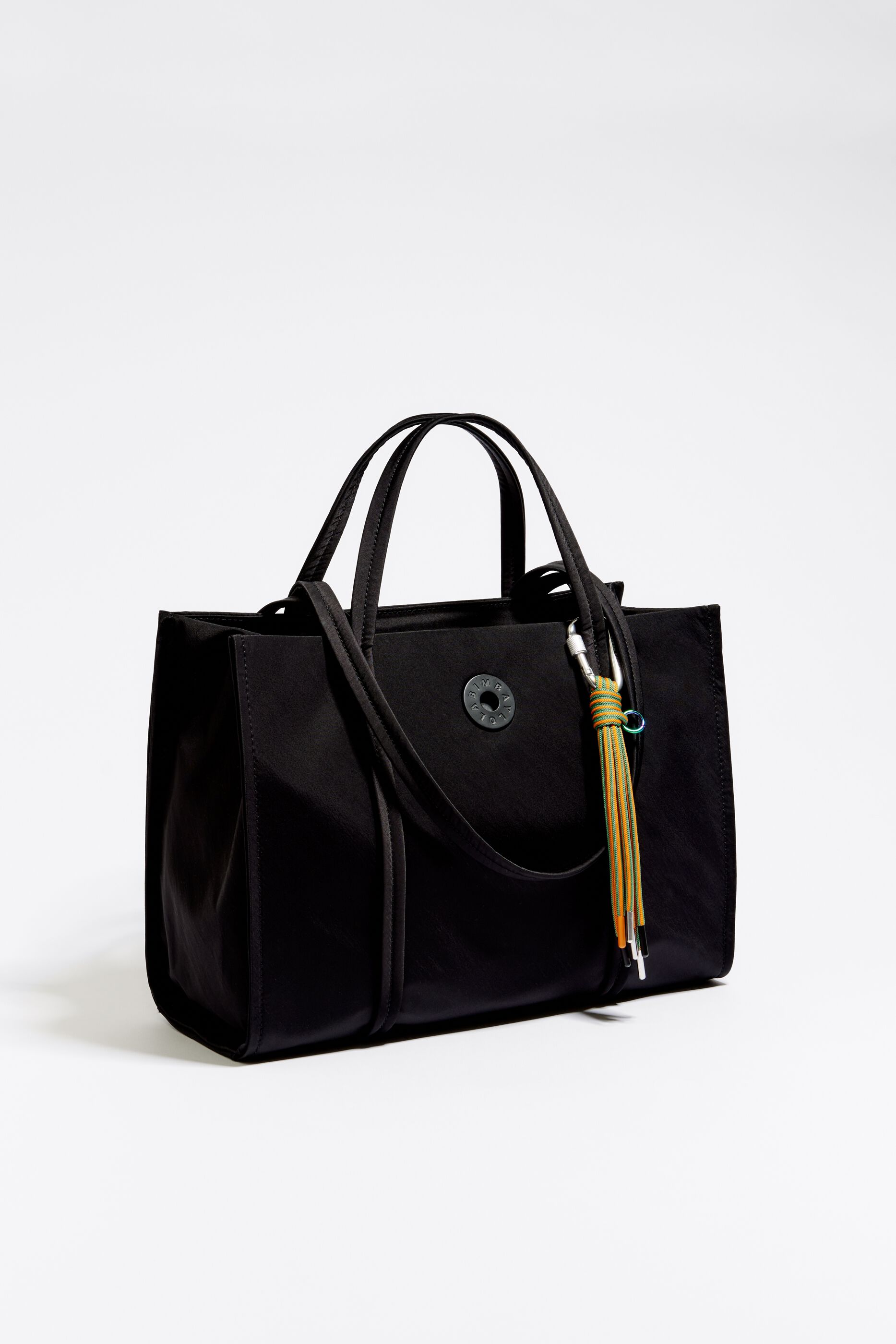Bolso tote negro bimba y lola store