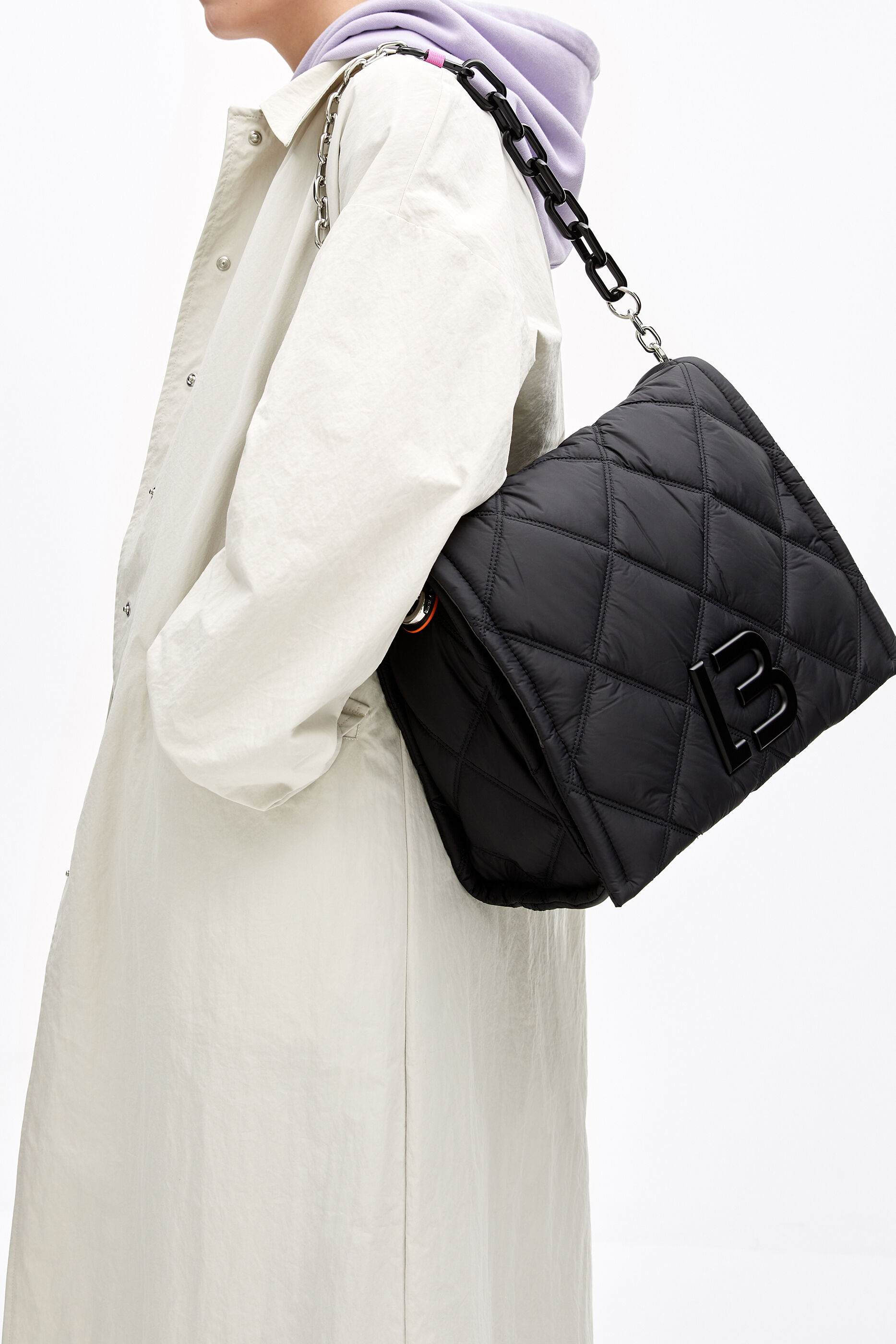 Bolso solapa nylon acolchado XL negro