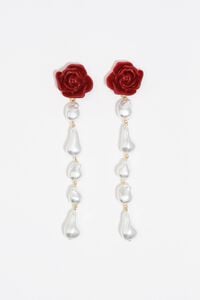 Pendientes perlas y rosa rojos