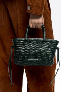 Bolso mini trenzado piel verde oscuro