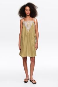 Vestido tirantes corto seda verde
