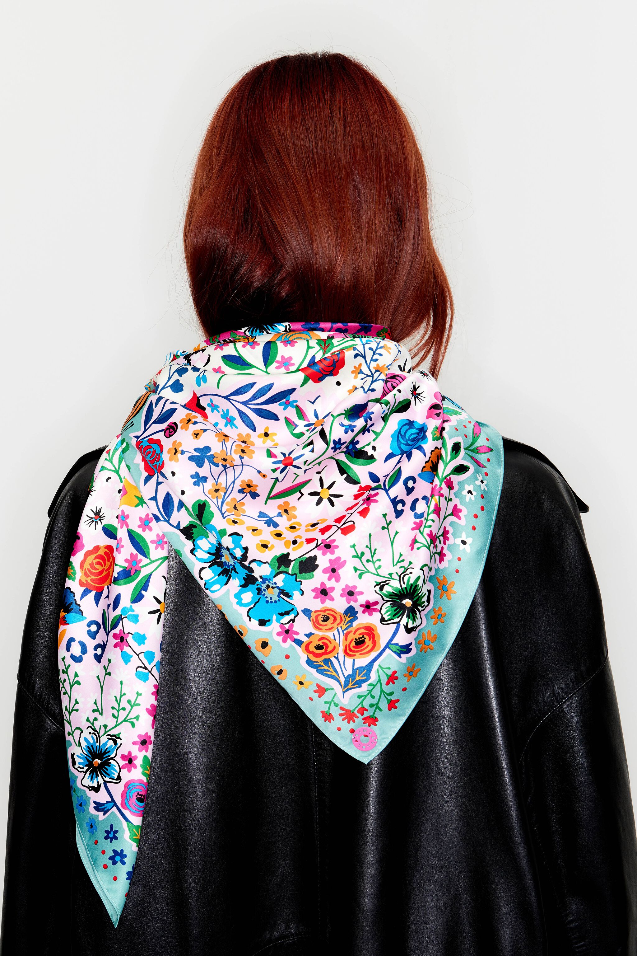 Pañuelos de bimba y lola rebajados on sale