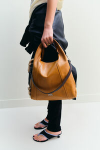 Bolso Paper mediano piel tofe