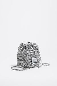 Bolso bucket mini trenzado piel plata