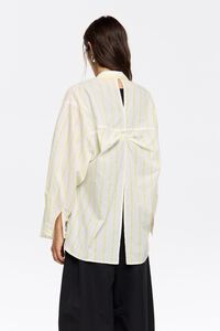 Camisa nudo espalda rayas amarilla