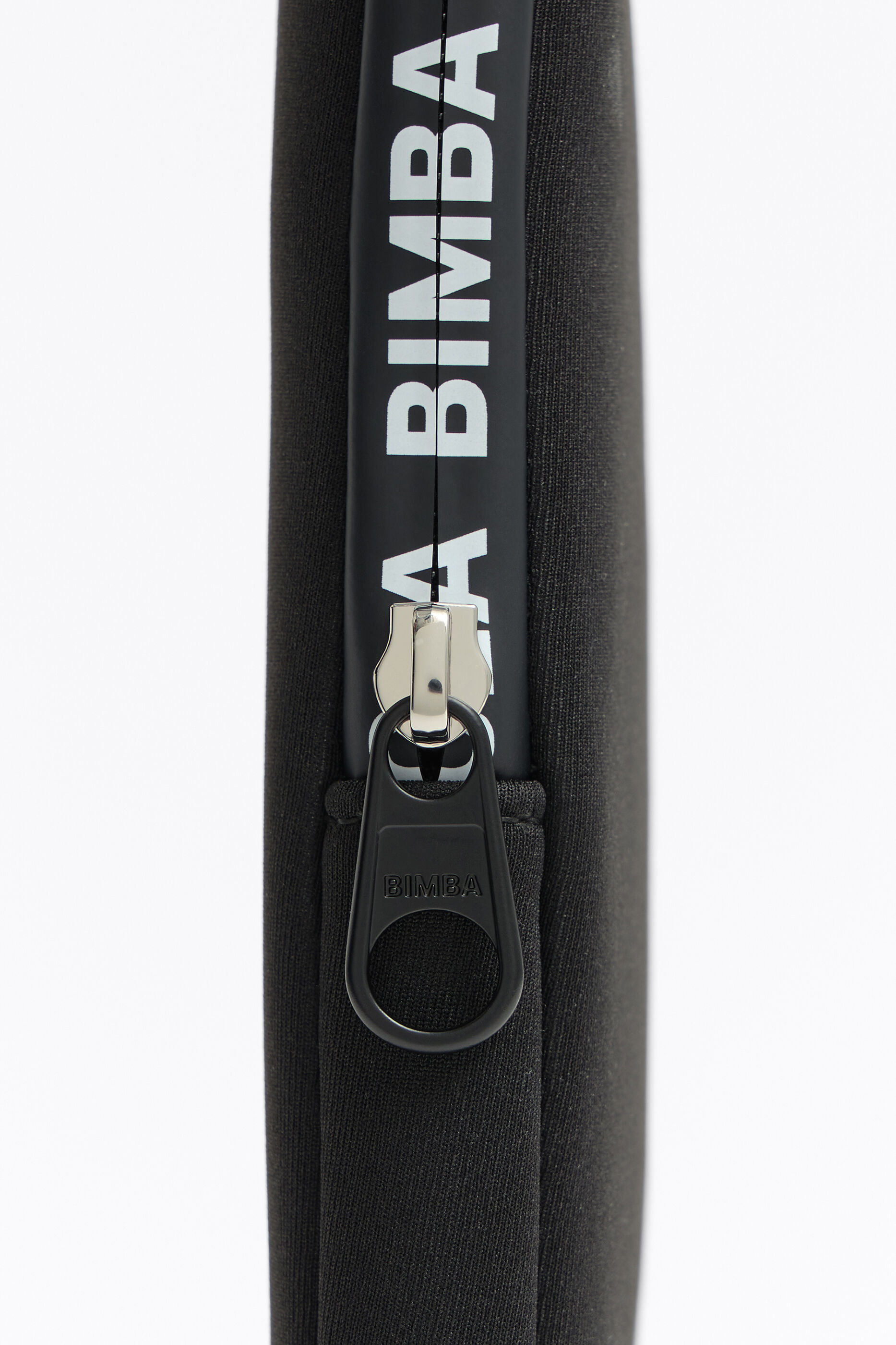 Funda Portátil M Verde Manzana Mujer | Fundas portátil Bimba Y Lola » Asia  Inn Travel