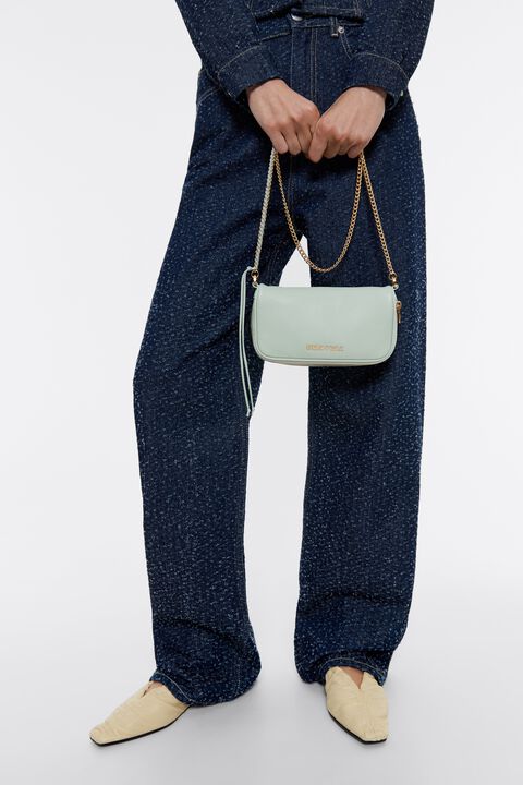 Bolso bandolera mini piel verde pastel Bolso bandolera mini piel verde pastel