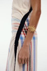 Pulsera sol textura dorado cepillado