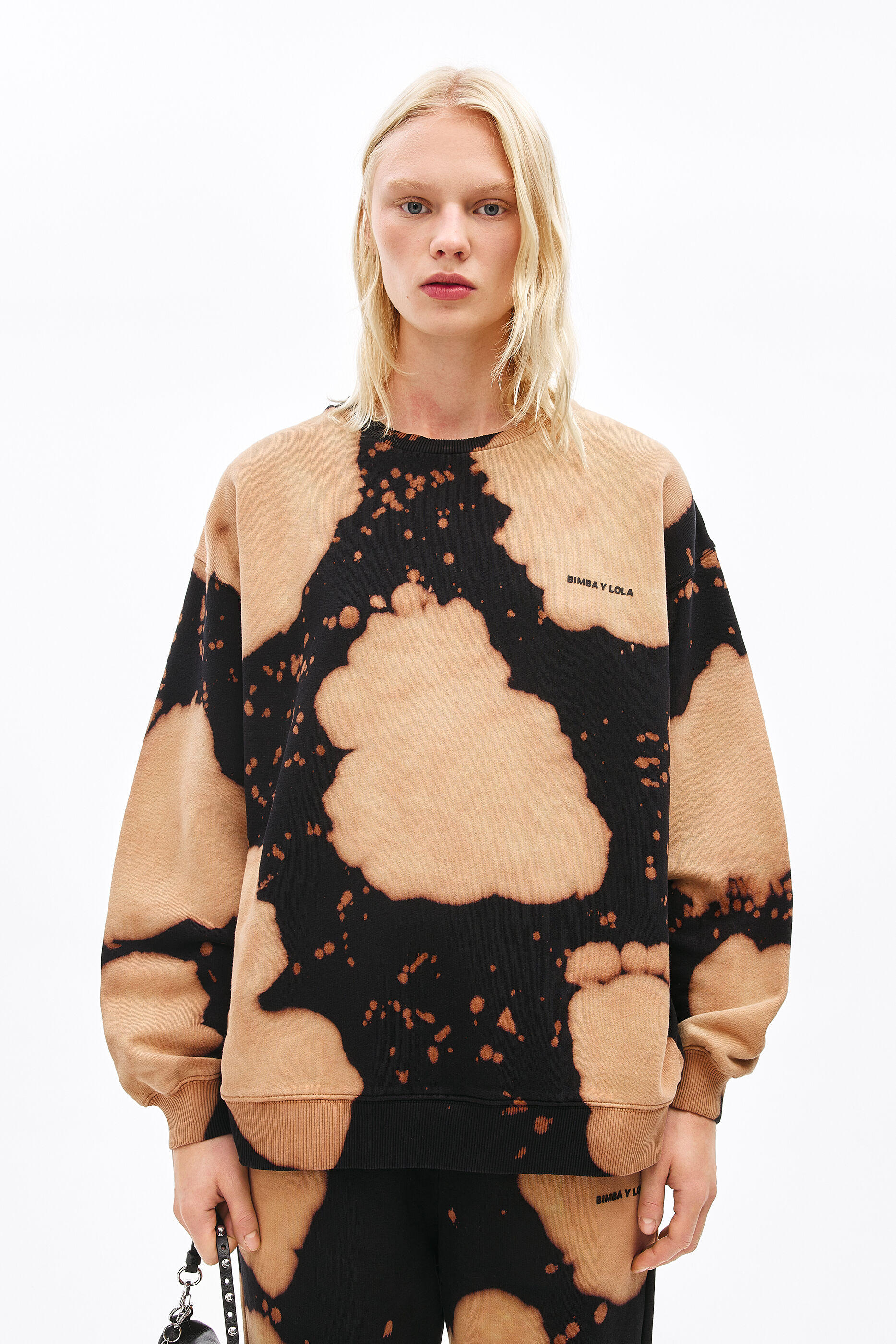 Sudaderas Mujer | Sudadera Oversize Logo Negro | Bimba Y Lola ~ Marc Brown