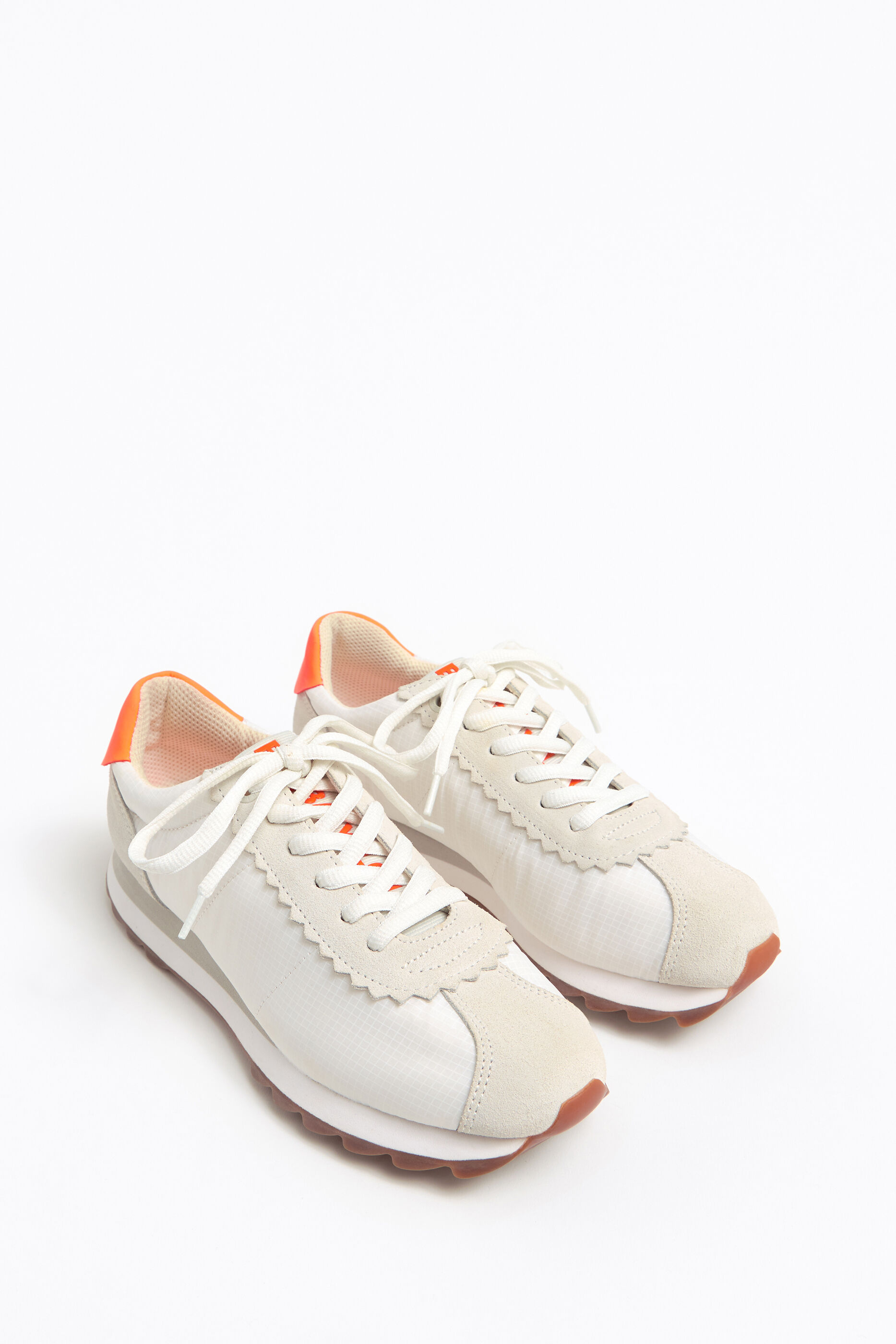 Deportiva retro blanca bimba y lola