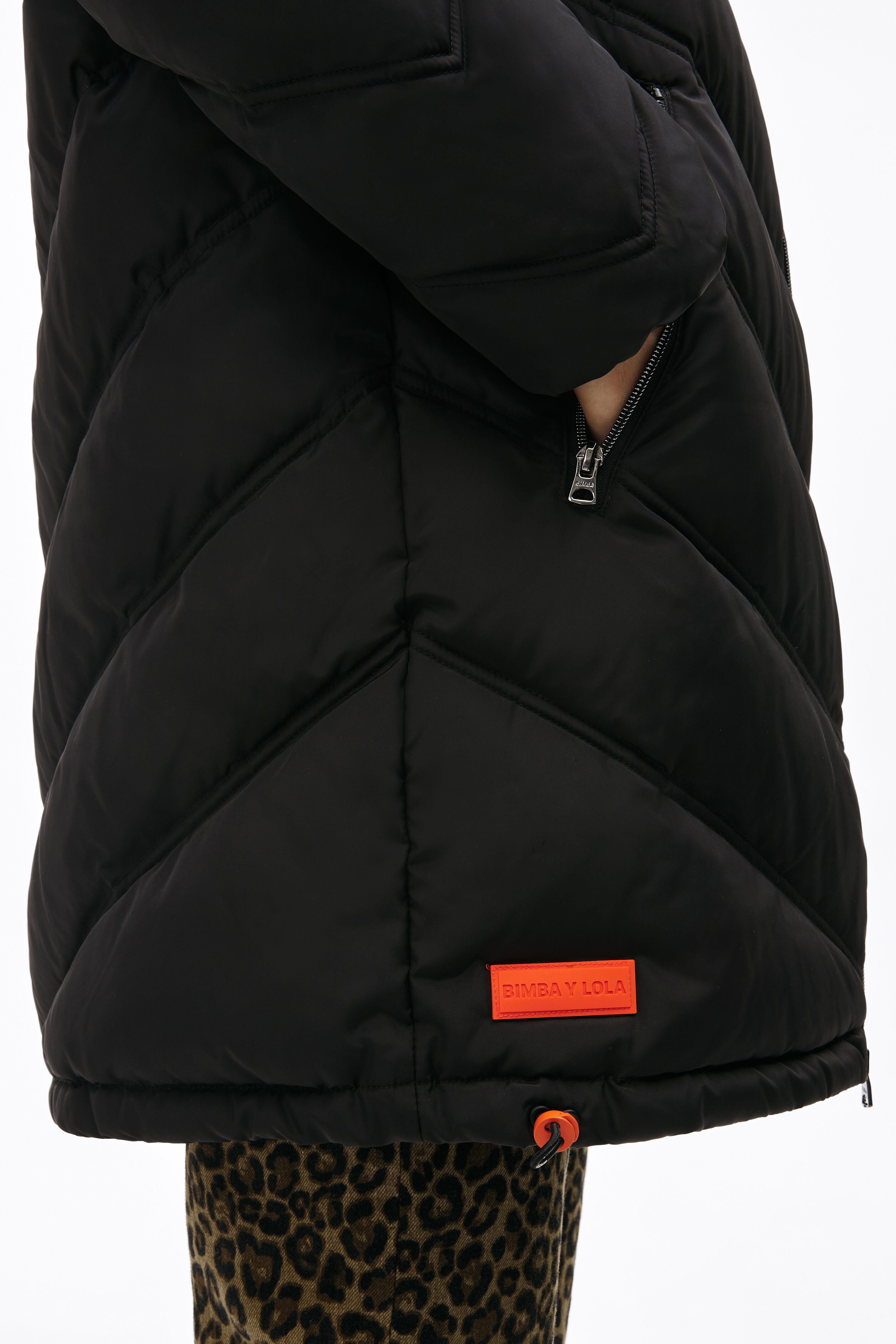 Plumífero nylon mate negro