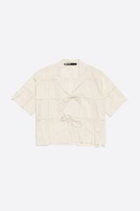 Camisa con lazos y bordados crema Camisa con lazos y bordados crema