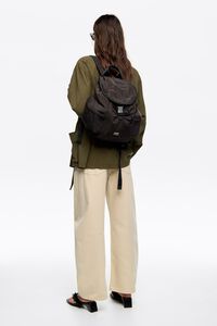 Mochila grande nylon carbón