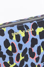 Neceser M nylon leopardo azul Neceser M nylon leopardo azul