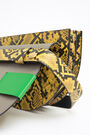 Bolso solapa L piel amarillo Bolso solapa L piel amarillo