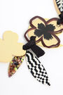 Collar largo cinta flores Collar largo cinta flores