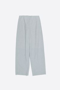 Pantal&oacute;n lino pinzas rayas azul claro