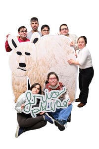 Tarjetero-monedero Fr&iacute;o Peludo piel marr&oacute;n oscuro