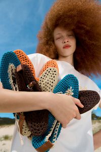 Bailarina crochet naranja