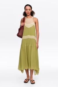 Vestido de tirantes plisado l&iacute;nea A verde claro
