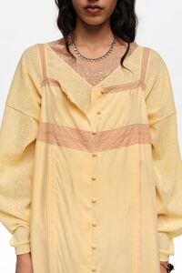 Vestido l&iacute;nea A botones y encajes amarillo