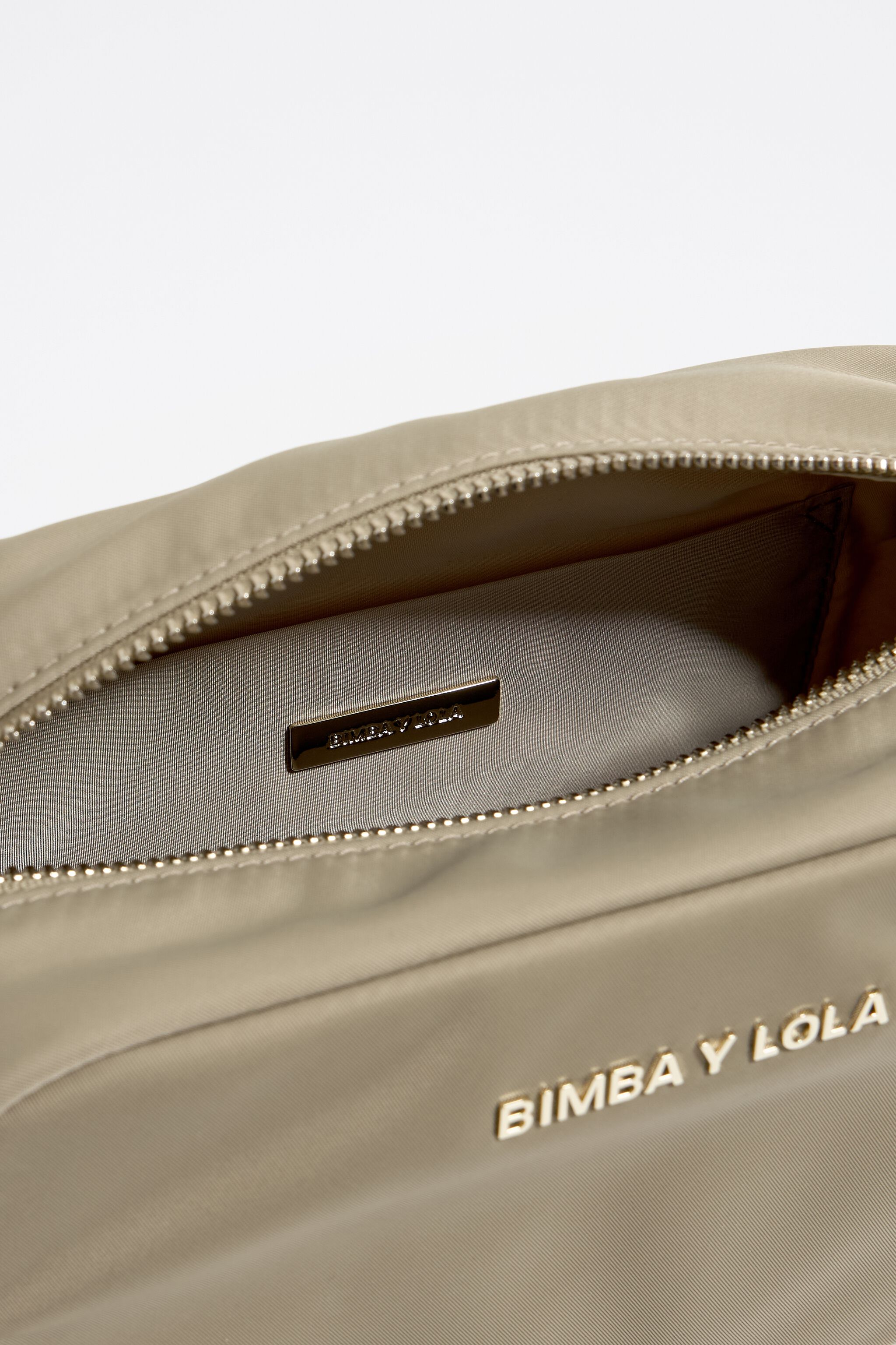 Bolso bandolera pequeno nylon caqui claro