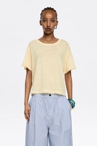 Camiseta lino boxy amarilla