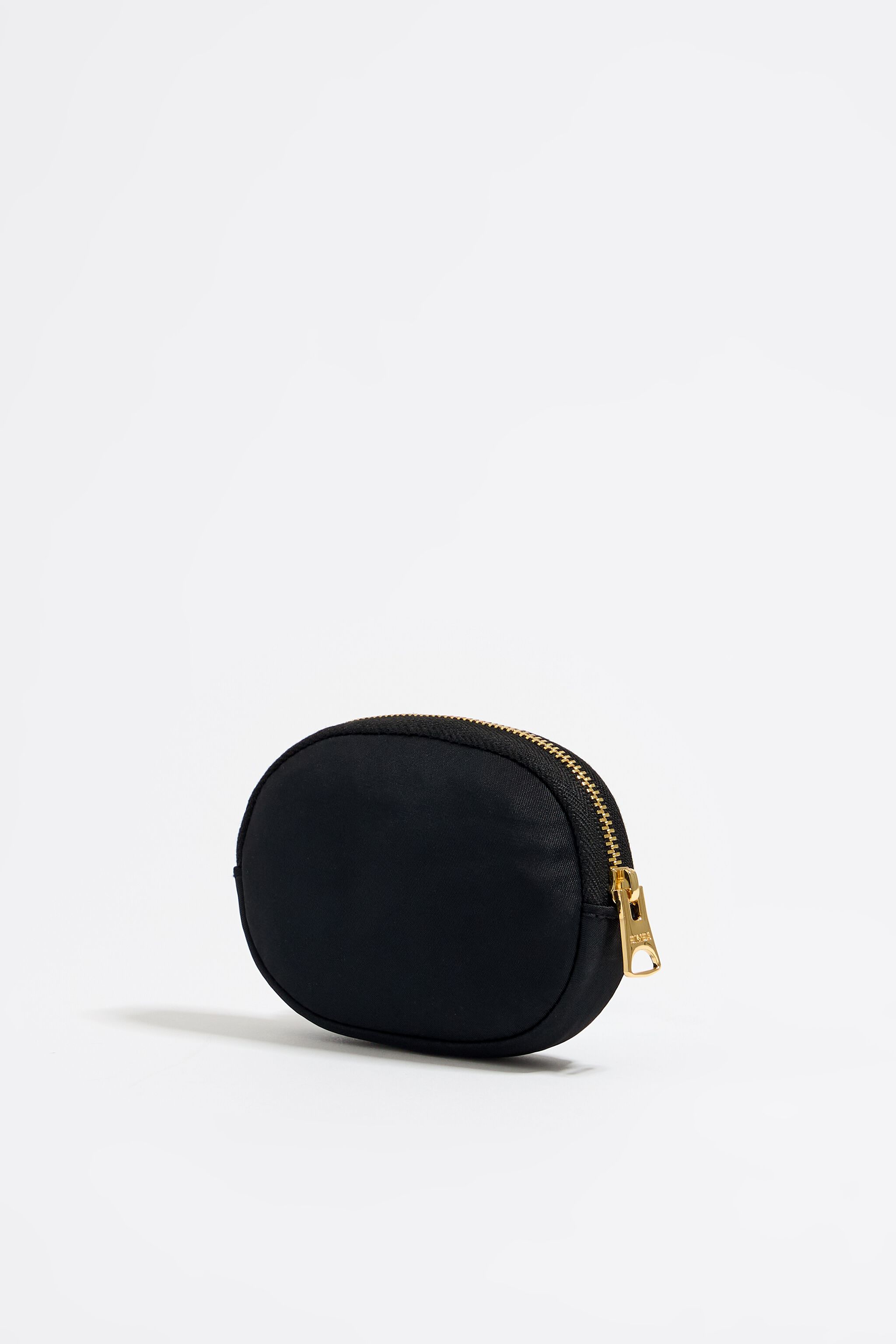 Monedero ovalado nylon negro