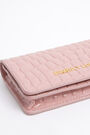 Cartera solapa croco rosa Cartera solapa croco rosa