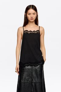 Top tirantes encajes negro