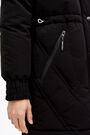 Plumífero midi capucha negro Plumífero midi capucha negro