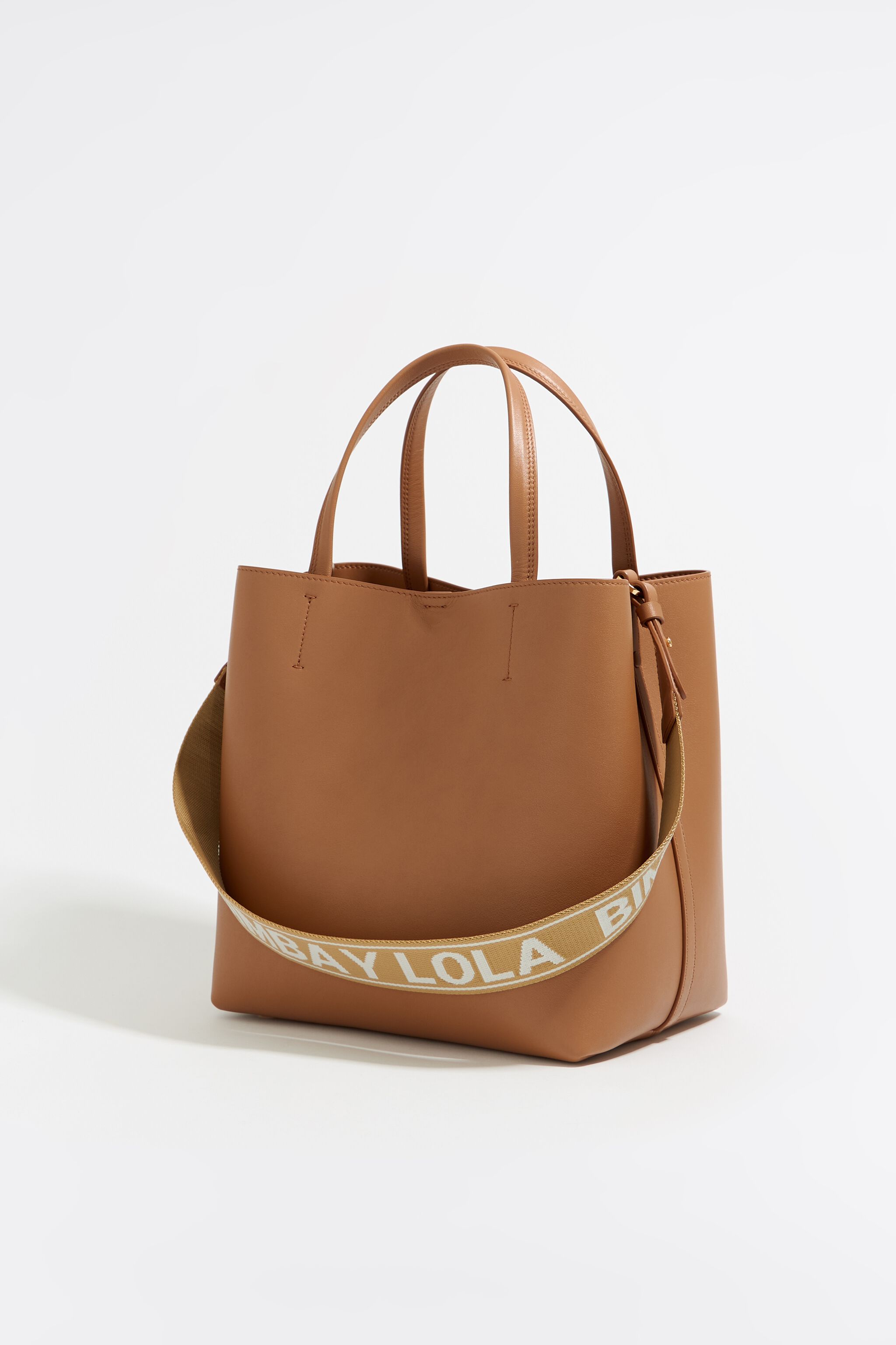 Bolso marron bimba y lola sale