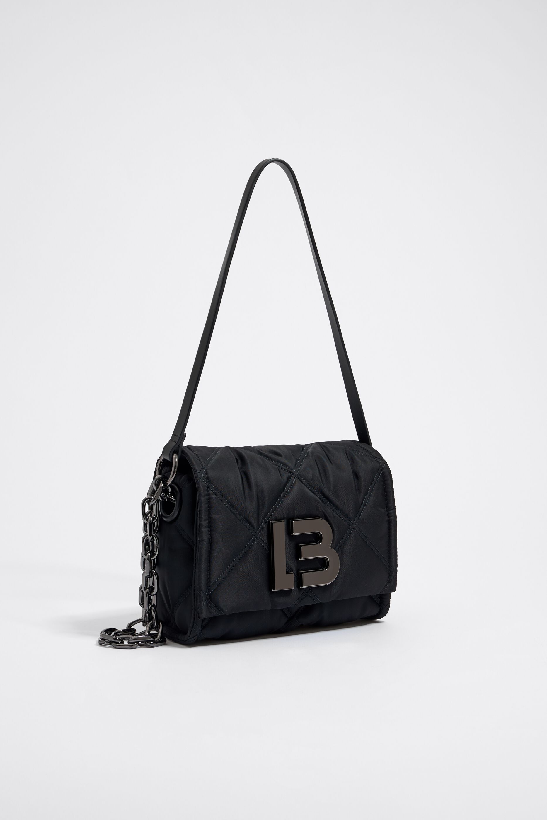 Bolso pequeno solapa negro