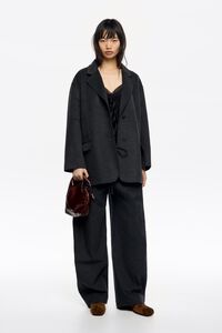 Pantal&oacute;n jogger ancho gris oscuro