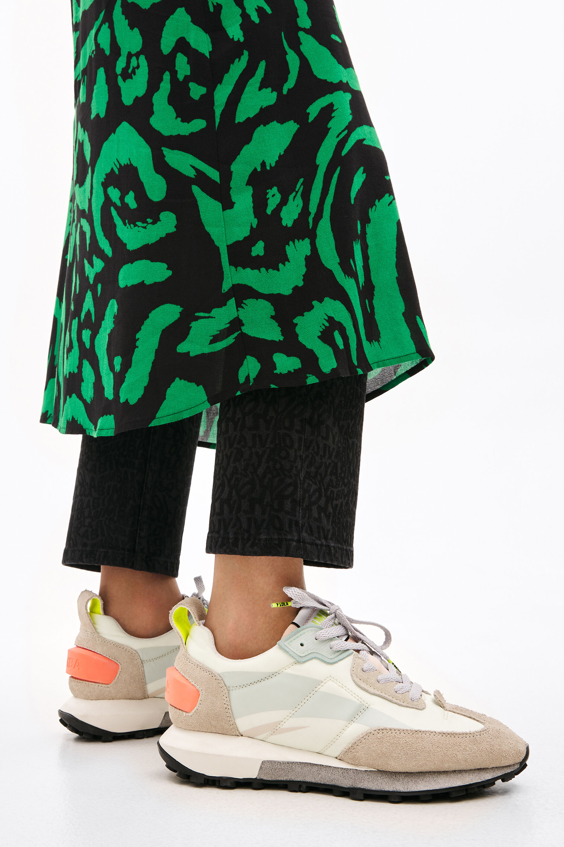 Deportiva jogger blanca