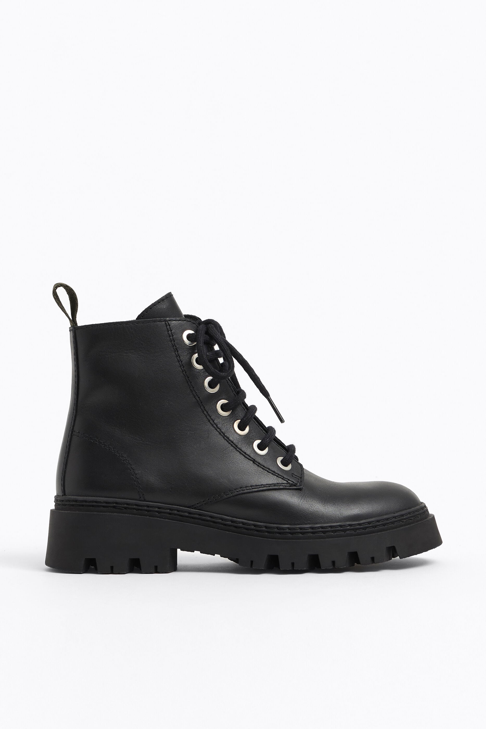 Botines de mujer | BIMBA Y LOLA Otoño Invierno 2022