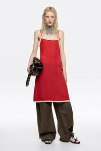 Vestido tirantes encajes a contraste rojo