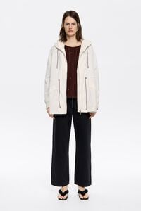 Gabardina cintura ajustable marfil Gabardina cintura ajustable marfil