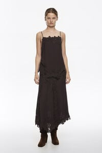 Top fluido encajes marr&oacute;n oscuro