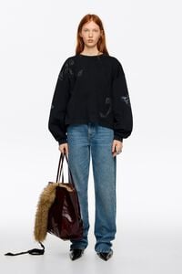Sudadera corta piedras lazos negro lavado