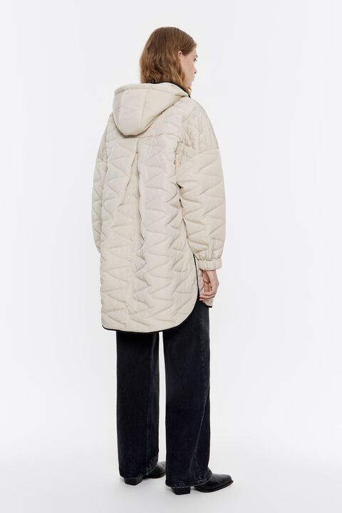 Chaquetón acolchado marfil Chaquetón acolchado marfil