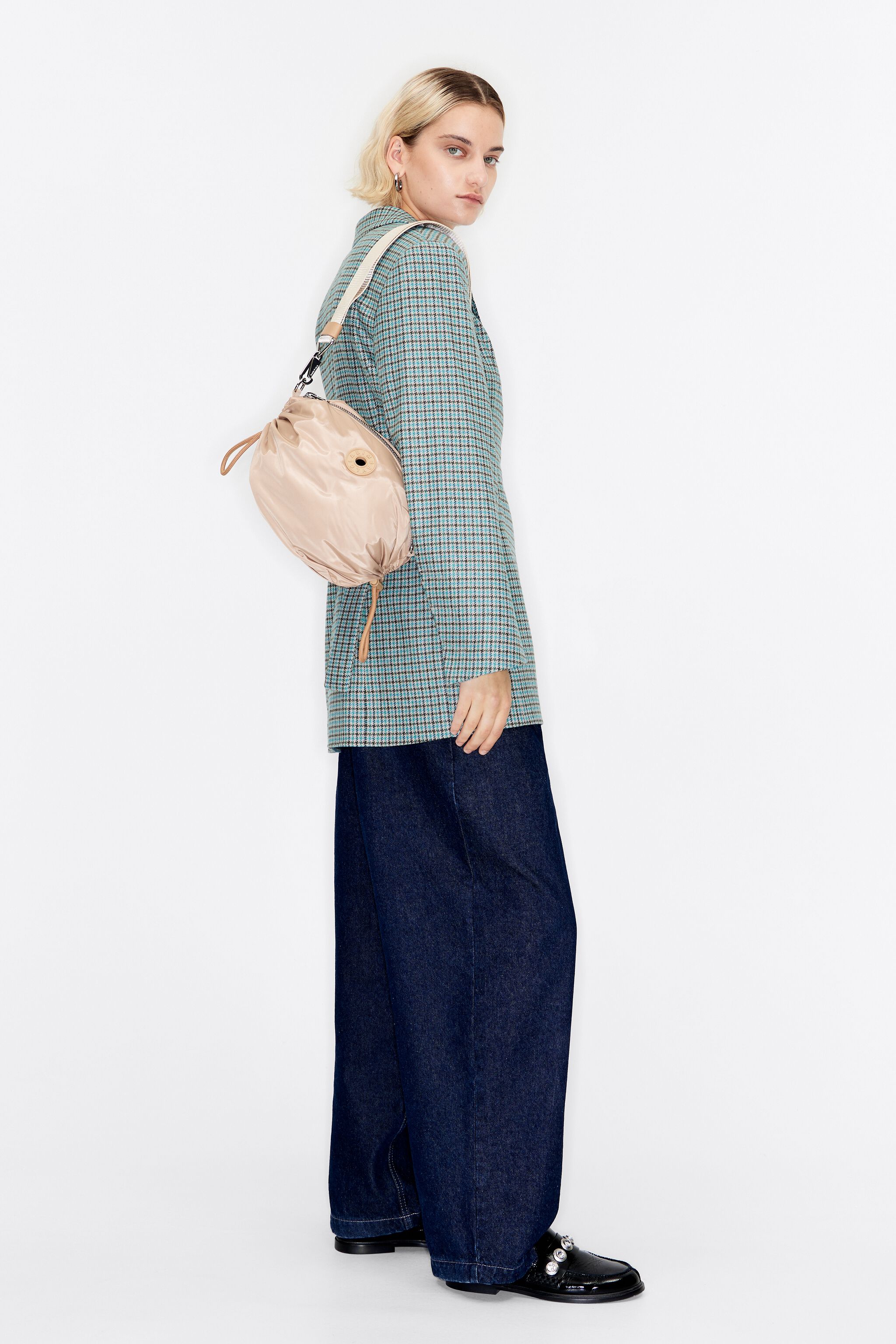 Bolso camel sale bimba y lola