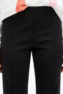 Pantalón elástico negro Pantalón elástico negro