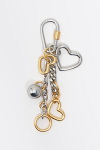 Llavero cadena metal corazones