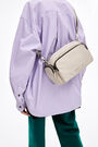 Bolso bandolera M nylon arena Bolso bandolera M nylon arena