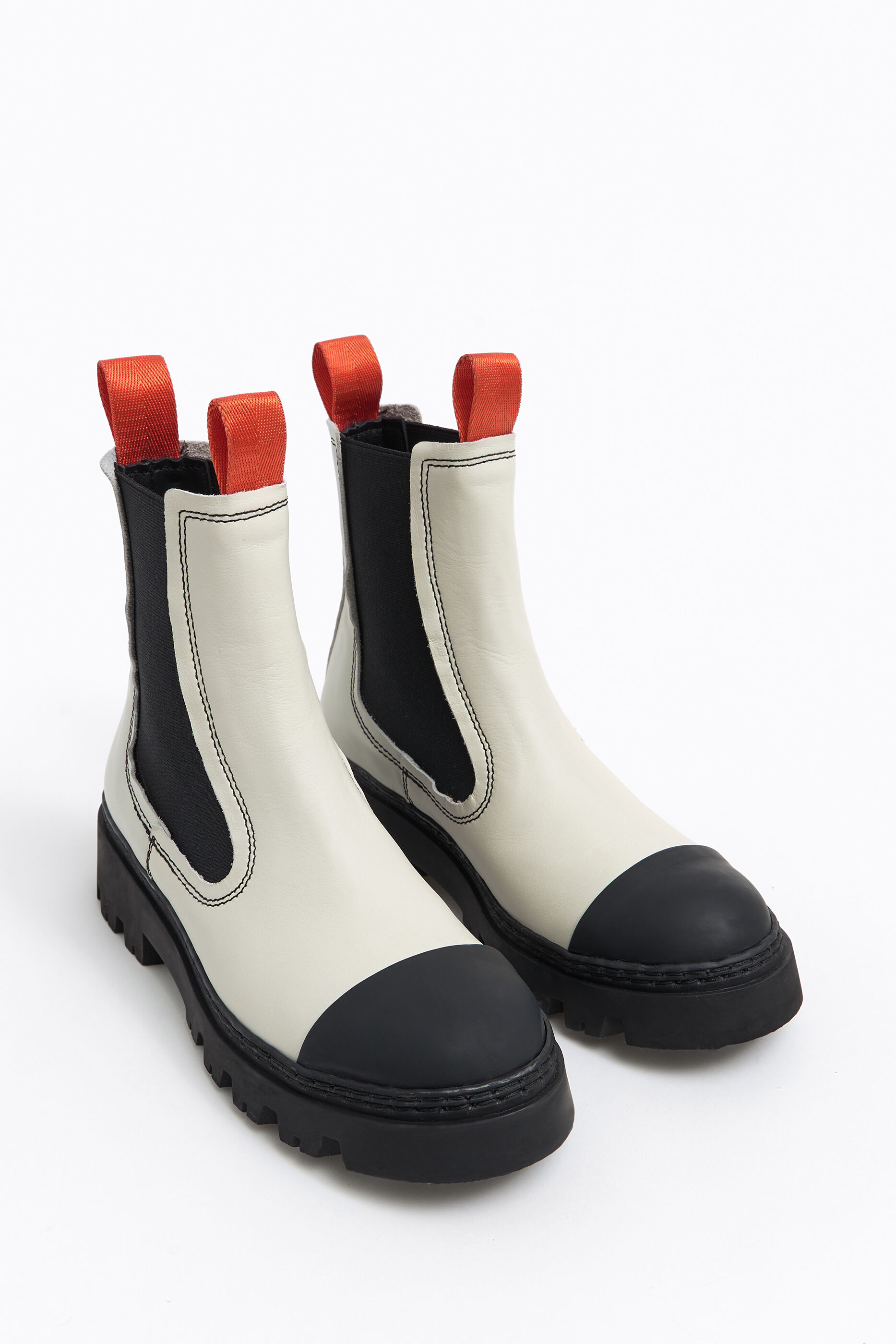Botines de mujer | BIMBA Y LOLA Otoño Invierno 2022